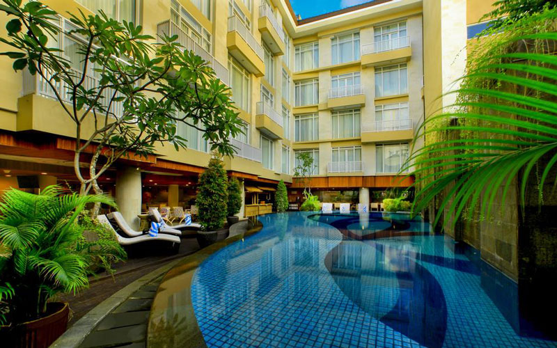 هتل Bedrock Hotel Kuta Bali