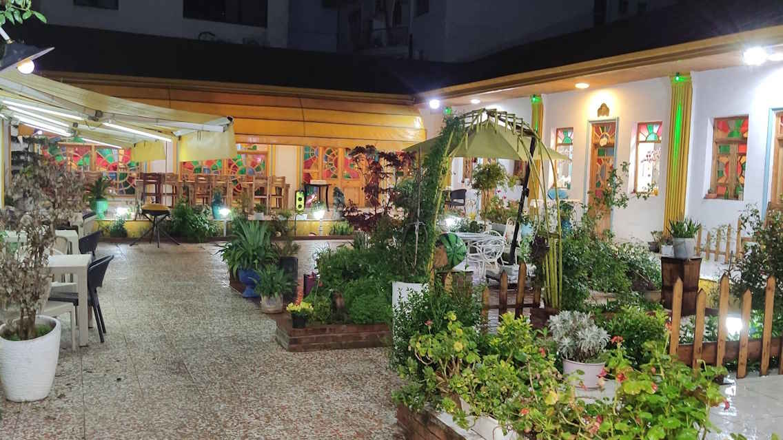 رستوران های فومن برای بهترین غذاهای فومنی