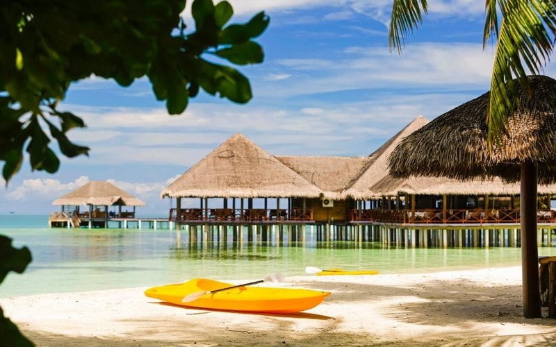 هتل Medhufushi Island Resort Maldives