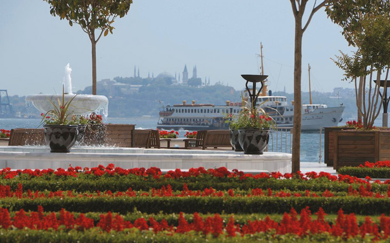 هتل Four Seasons Hotel Istanbul at the Bosphorus