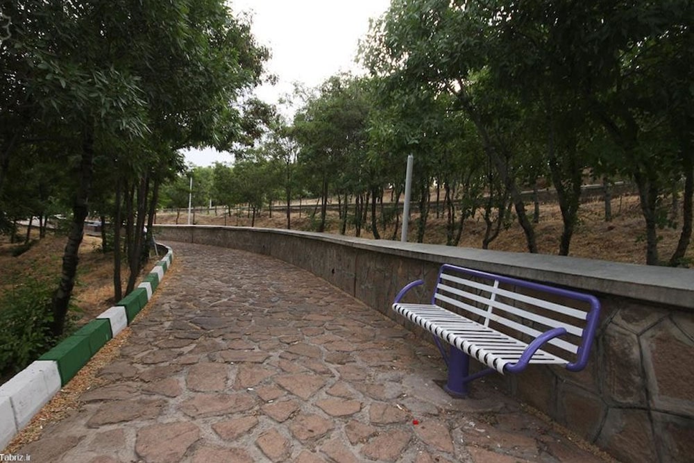 معرفی بهترین پارک های تبریز | پارک های تاریخی تا بوستان های جنگلی تبریز