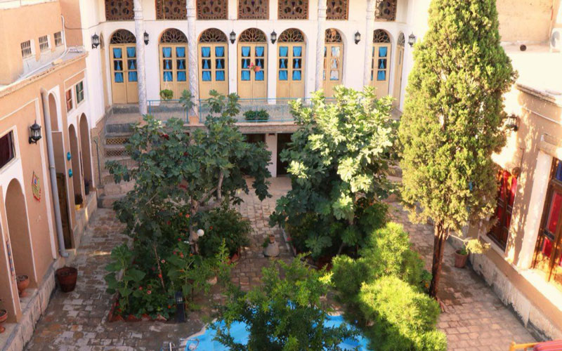 اقامتگاه بومگردی اشکانی اصفهان