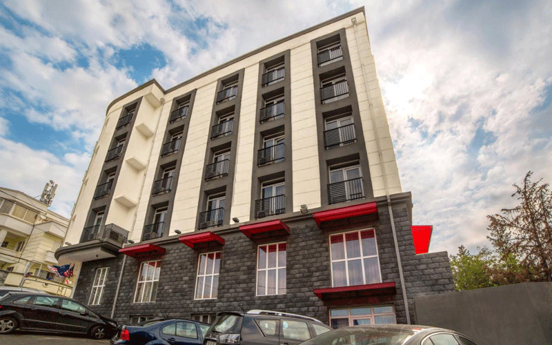 هتل Hotel Grand Palace Tbilisi