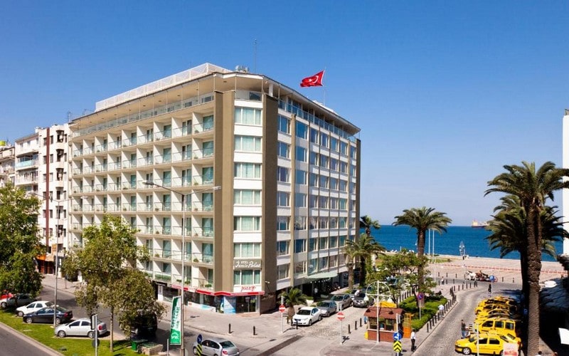 هتل Izmir Palas Hotel