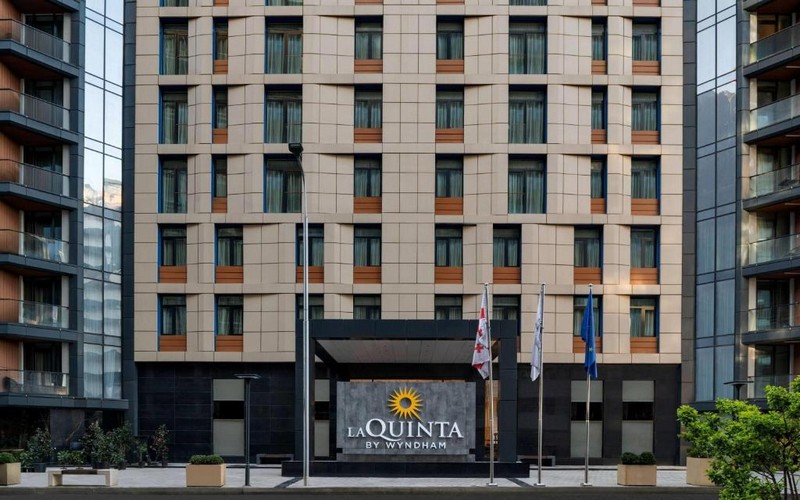 هتل La Quinta by Wyndham Batumi