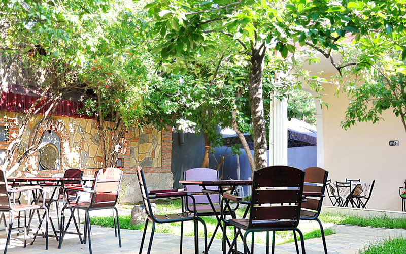 هتل Hotel Garden Tbilisi