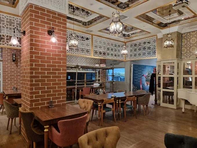 صبحانه سلف سرویس در تهران کجا بریم؟