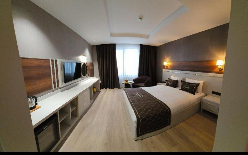 هتل Roccia DownTown Otel Van