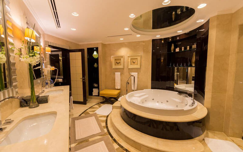 هتل Movenpick Grand Al Bustan Dubai