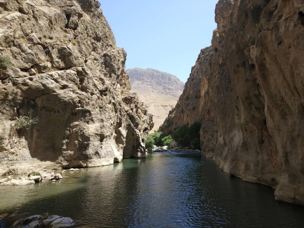 آبشار کردیت شهرکرد | پناهگاهی آرام در دل آب و صخره