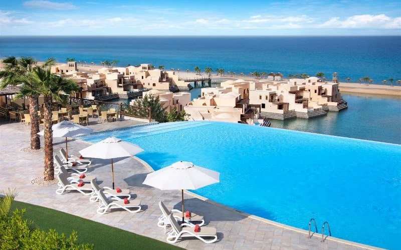 هتل The Cove Rotana Resort Dubai