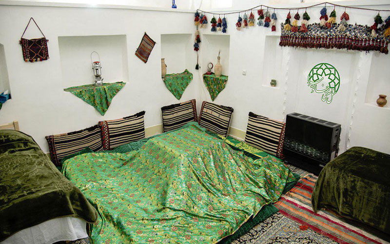 هتل سنتی خالو میرزا اردکان