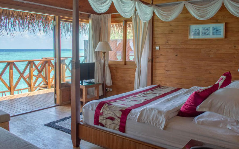 هتل Fihalhohi Island Resort Male