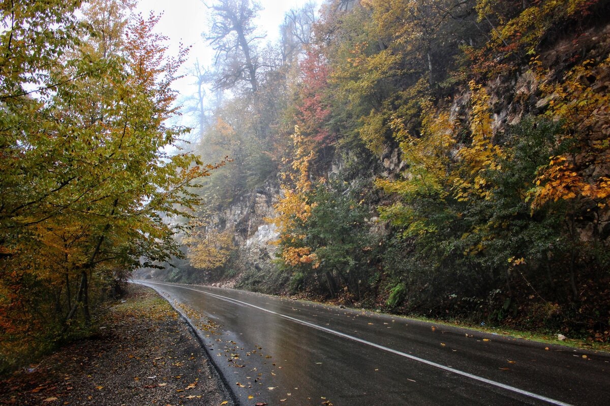 آبشار آب پری کجاست؟