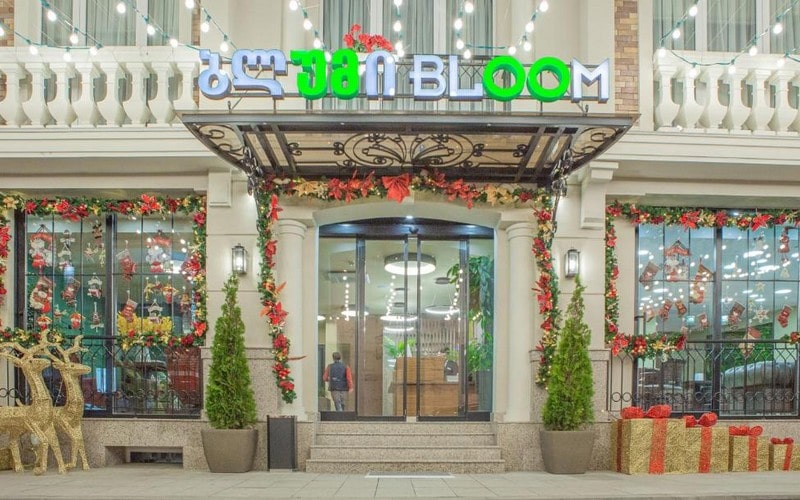 هتل Hotel Bloom Batumi