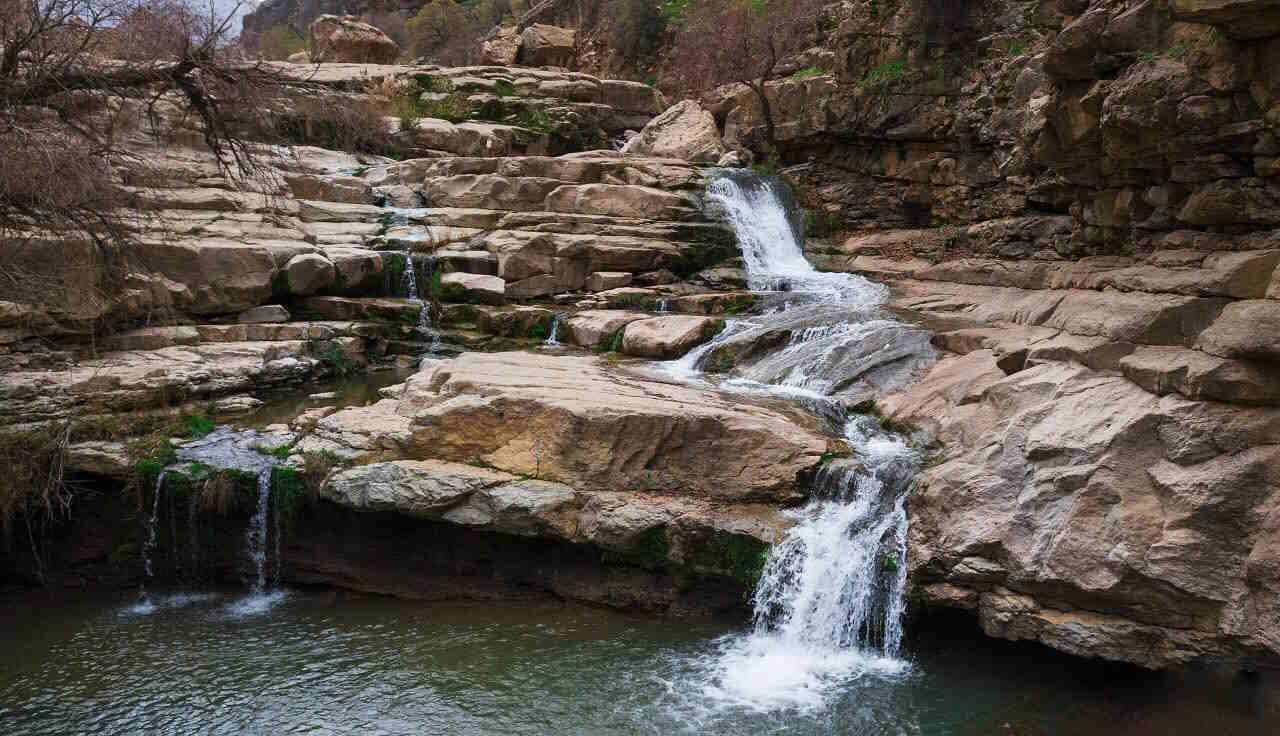 معرفی زیباترین آبشارهای لرستان + مسیر و نکات رفتن
