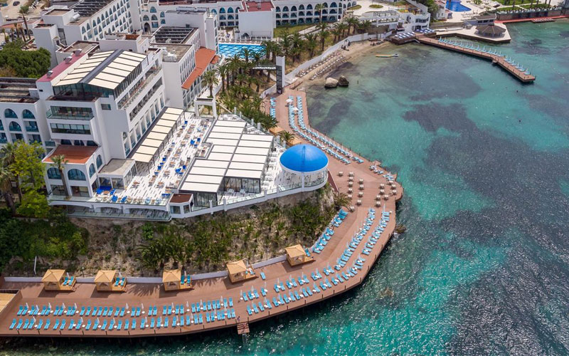 هتل Infinity by Yelken Aquapark and Resorts Kusadasi