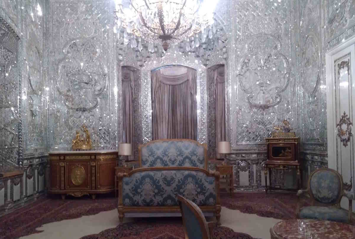 کاخ موزه سبز یا کاخ شهوند کجاست؟ راهنمایی برای دیدن تاریخ 