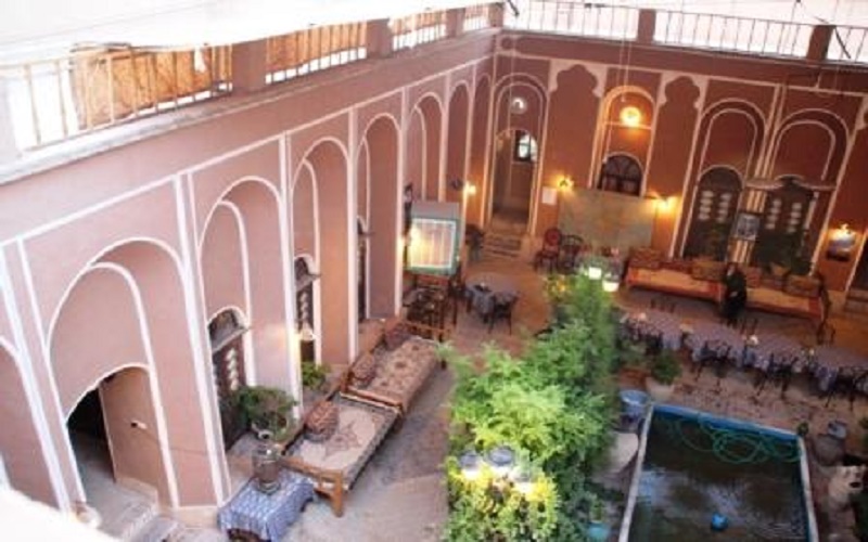 هتل سنتی شرق یزد