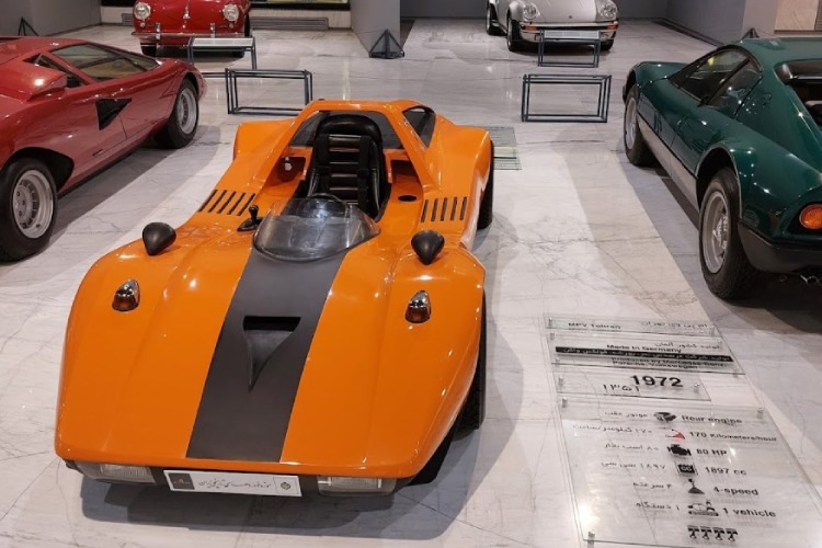 موزه ماشین تهران کجاست؟ | تصاویر و خودروها