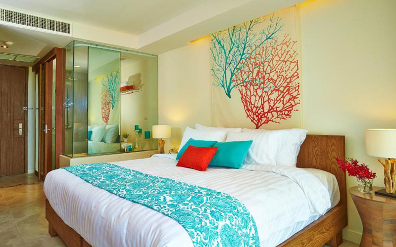 هتل Bandara Phuket Beach Resort SHA Extra Plus