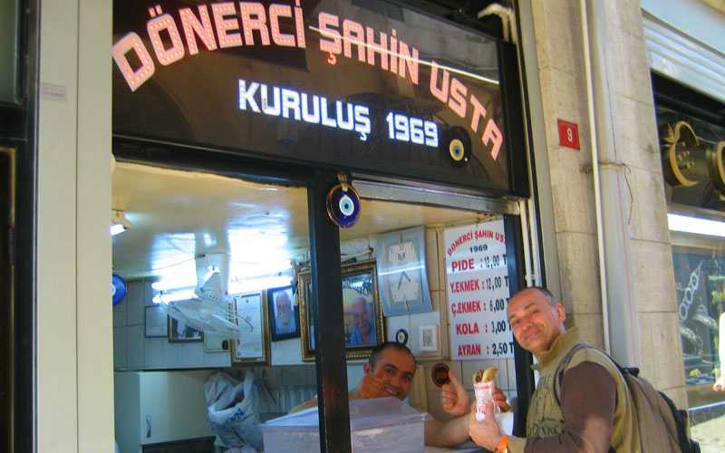 رستوران دونرچی شاهین اوستا استانبول