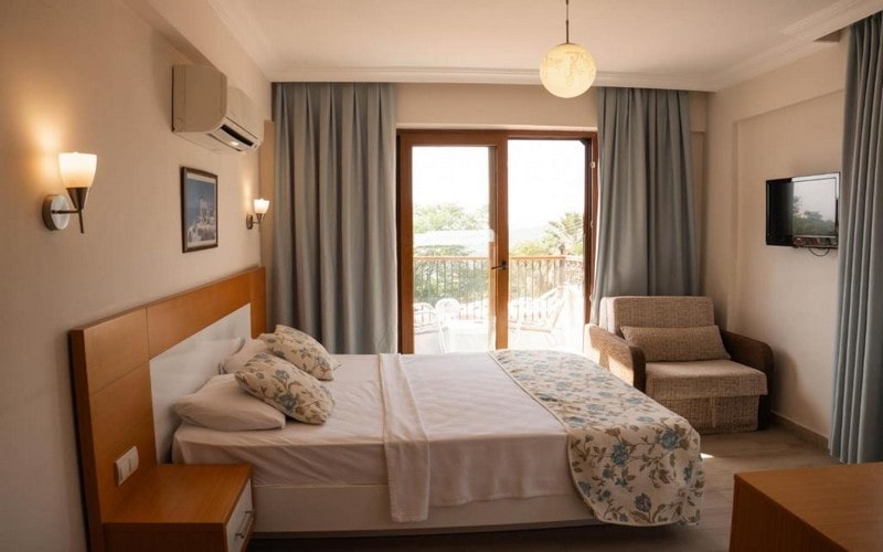 هتل Perdikia Hill Hotel And Villas