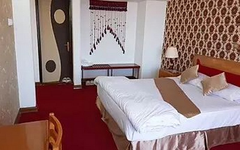 هتل استقلال زاهدان