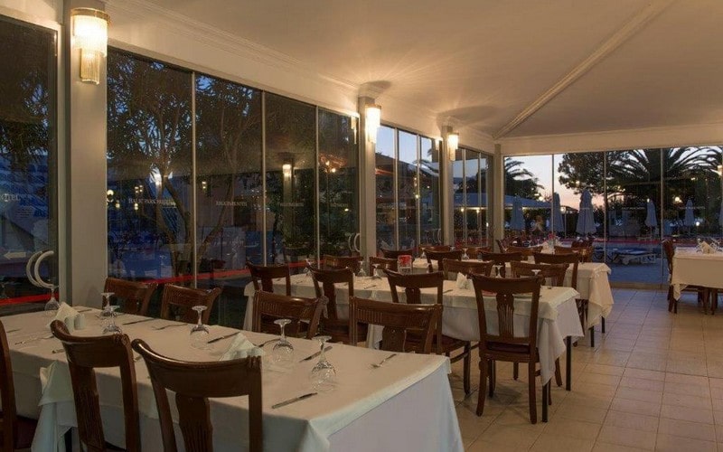 هتل Le Monde Beach Resort & Spa Izmir