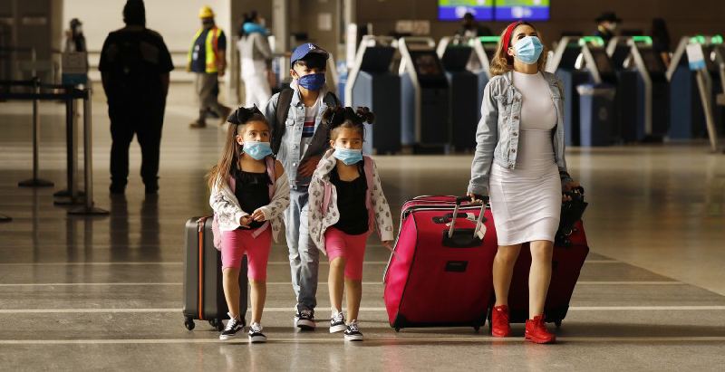 چگونه در سفر با هواپیما خود را از ابتلا به ویروس کرونا در امان نگه دارید؟