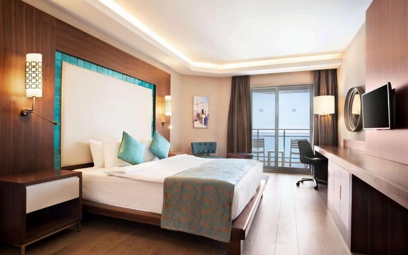 هتل Ramada Hotel & Suites Kusadasi