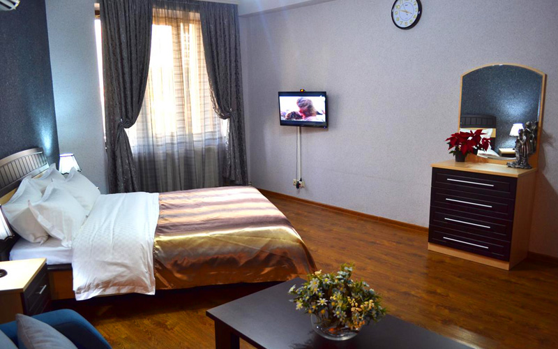 هتل Hotel Baadraan International Patriot Tbilisi