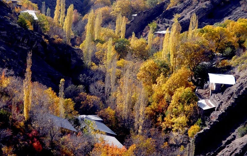 روستای واریان کرج یا ونیز ایران کجاست؟ + آدرس و جاهای دیدنی واریان