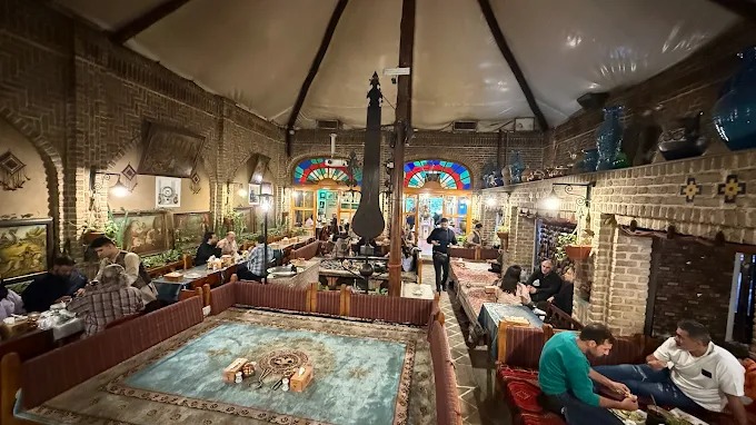 بهترین رستوران های سنتی تهران با عکس و آدرس