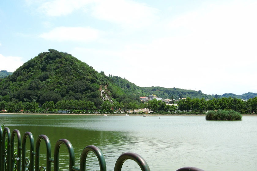 جاهای دیدنی لاهیجان | ۱۸ دیدنی برای جوانان و خانواده ها