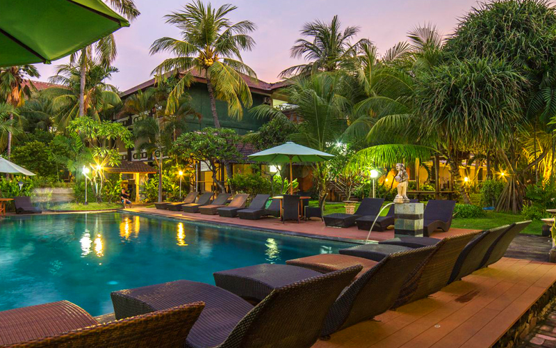 هتل Bakung Beach Resort Kuta Bali 