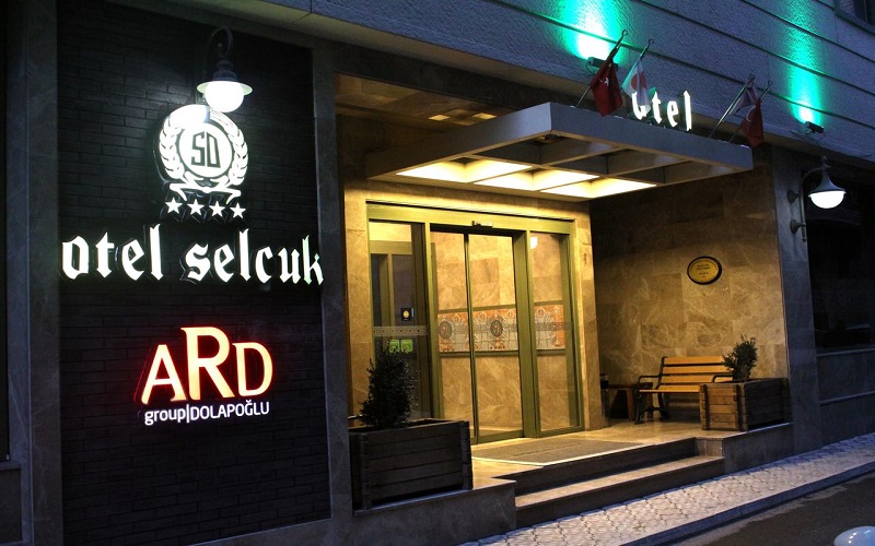 هتل Selcuk Hotel Sems-i Tebrizi Konya