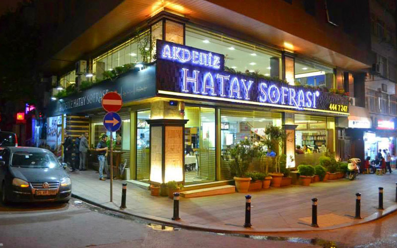رستوران آکدنیز حاتای سوفراسی استانبول