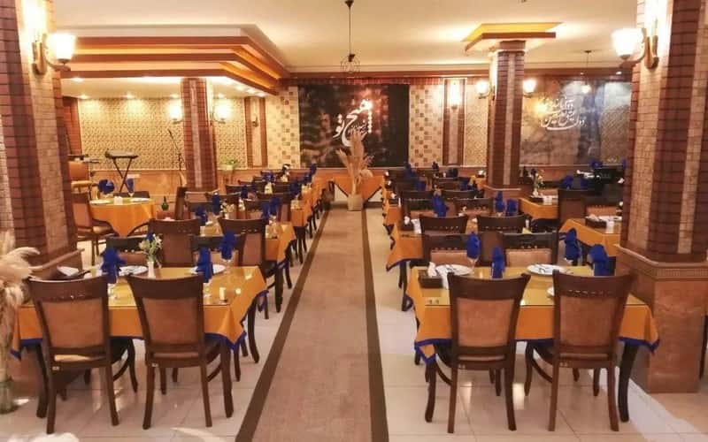 صبحانه سلف سرویس در تهران کجا بریم؟