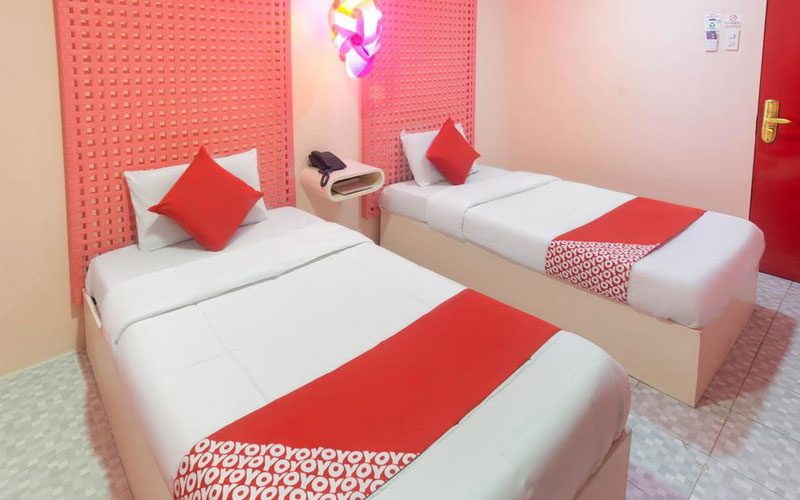 هتل OYO 155 Europa Breakfast And Bed Cebu