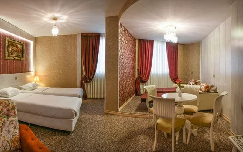 هتل استقلال قم