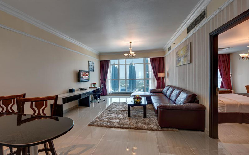 هتلEmirates Grand Hotel Apartments Dubai