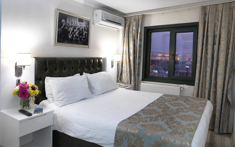 هتل Monarch Hotel Istanbul