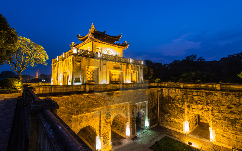 قلعه سلطنتی تانگ لانگ هانوی
