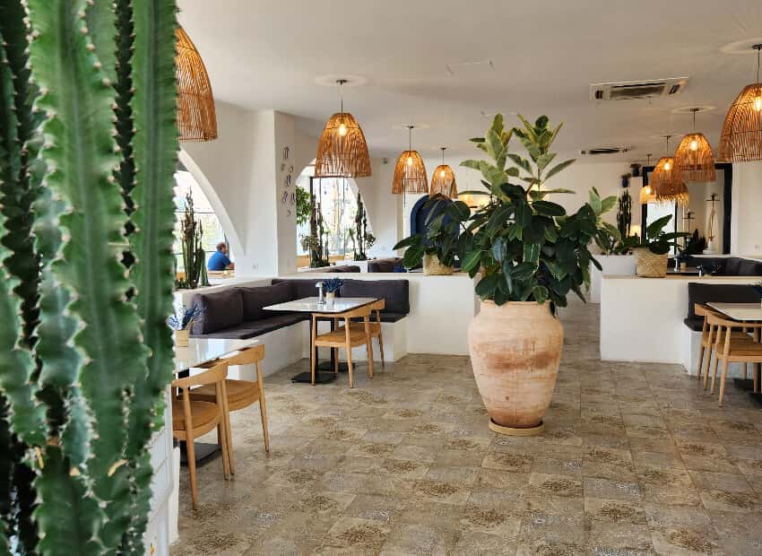 معرفی رستوران های باز در ماه رمضان | برای ناهار، افطار و سحر