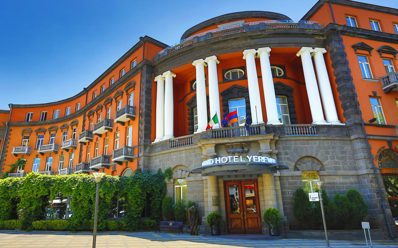 هتل Grand Hotel Yerevan - Small Luxury Hotels of the World