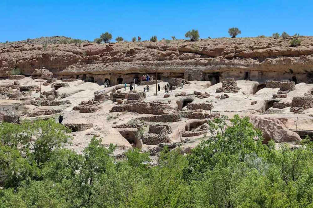 شهر بابک کجاست؟ | شهر ملی فیروزه