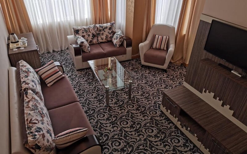 هتل Grand Georgian Palace Batumi