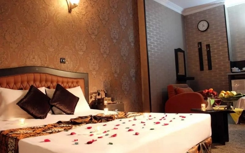 هتل عرش مشهد